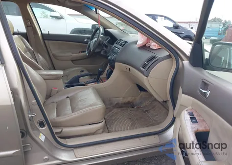 2003 Honda Accord 2.4 Ex из США, поврежденный, VIN 1HGCM566X3A053329